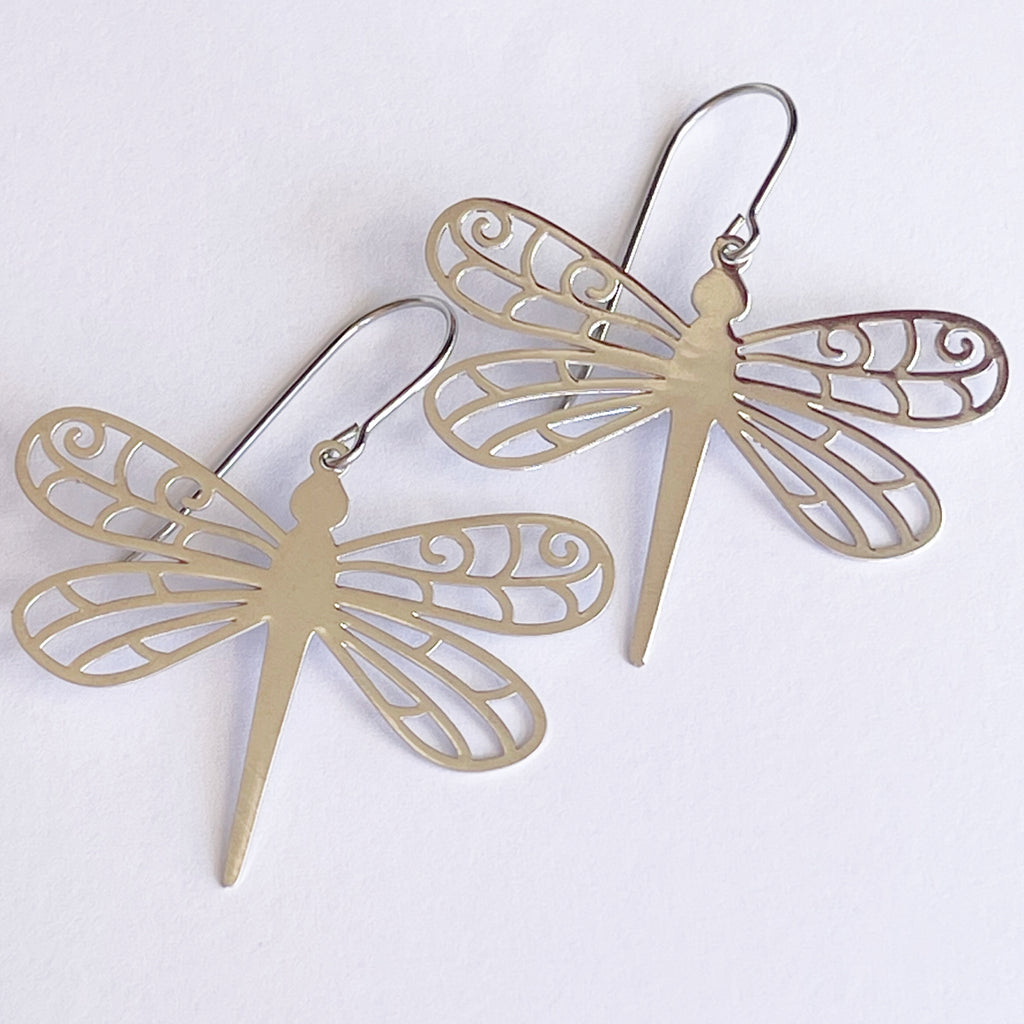 ‘Dragonflies’ in silver