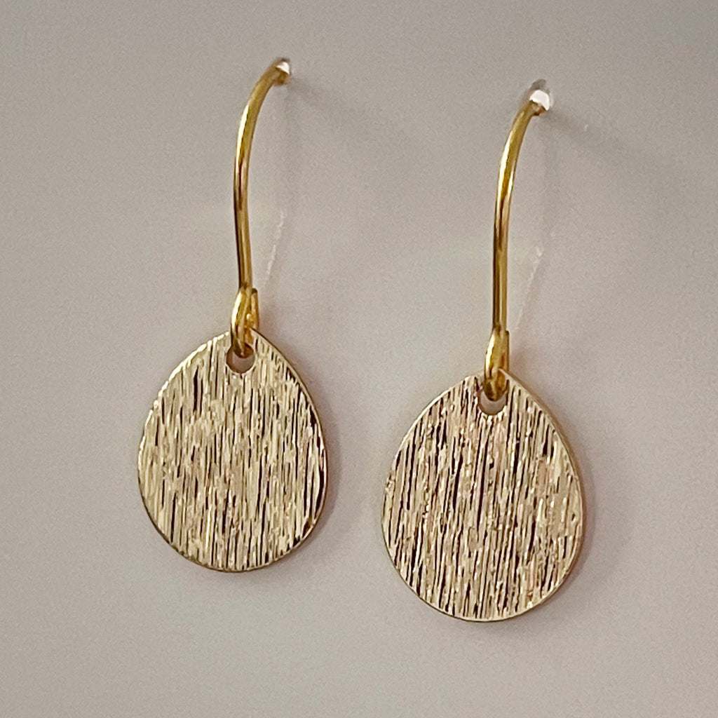 ‘Etched Teardrops’ in gold