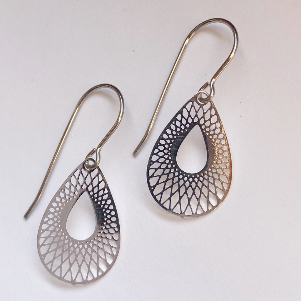 ‘Mila’ in silver