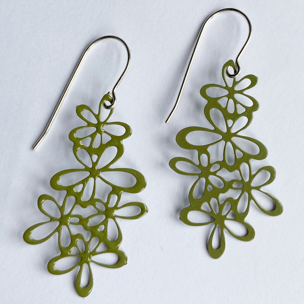 ‘Wisteria’ in Olive