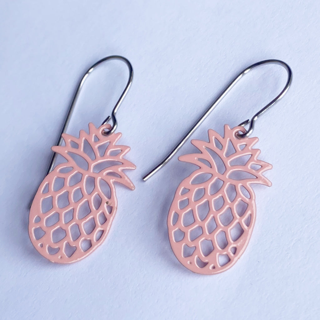 ‘Pineapples’ in musk pink