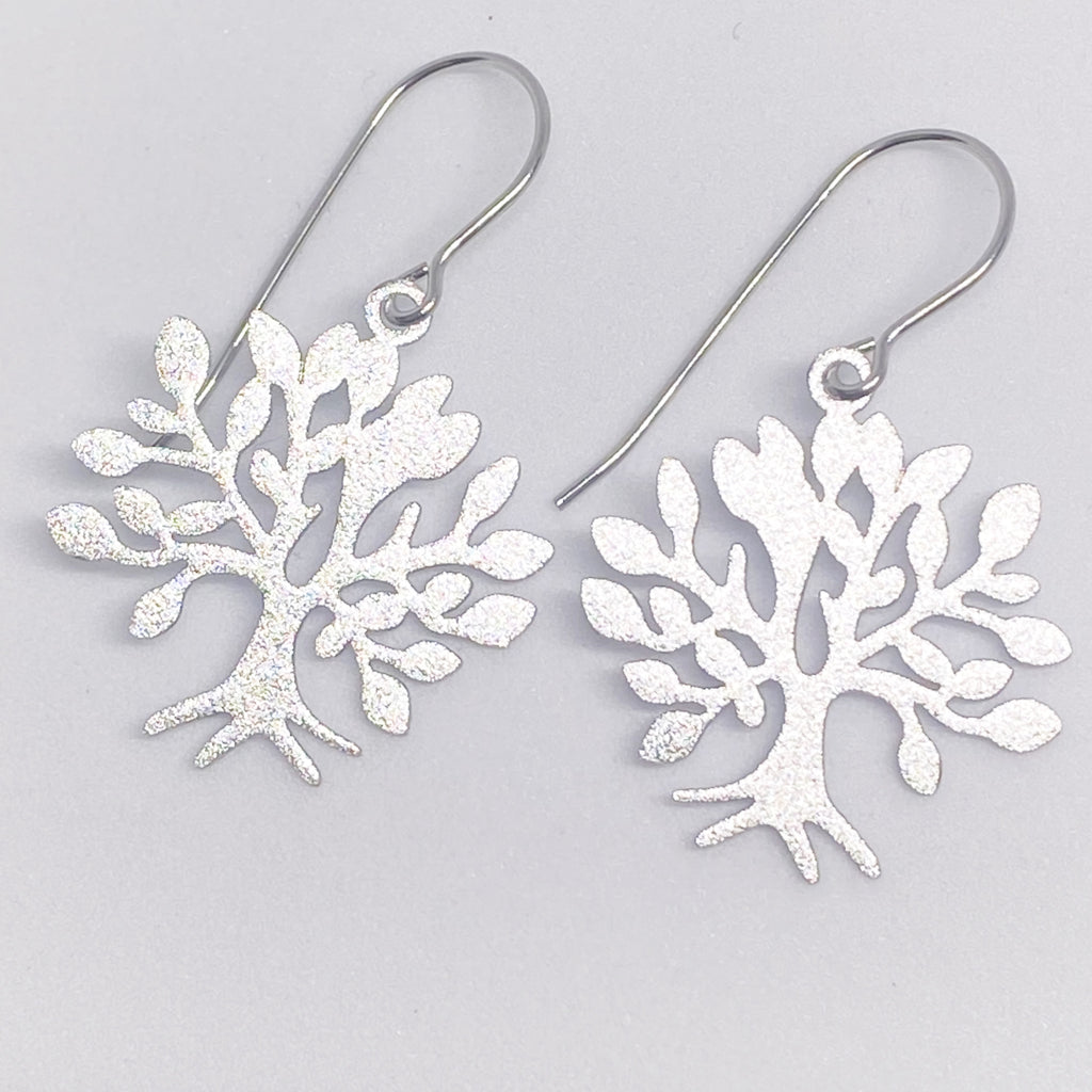 ‘Trees’ in matte silver
