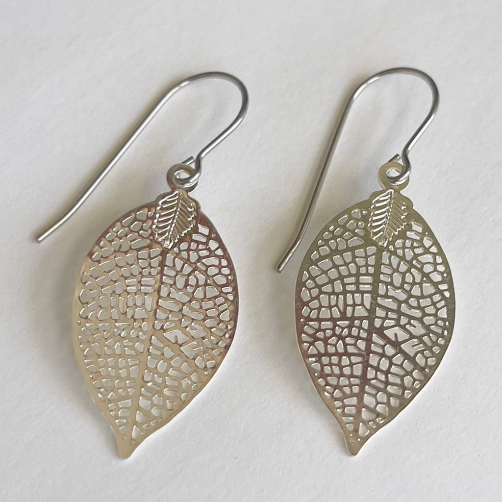 ‘Clara’ in silver