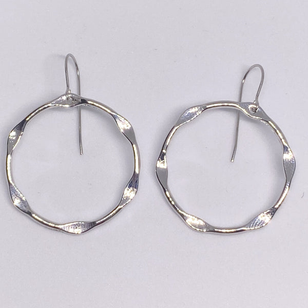 ‘Nicki’ in silver