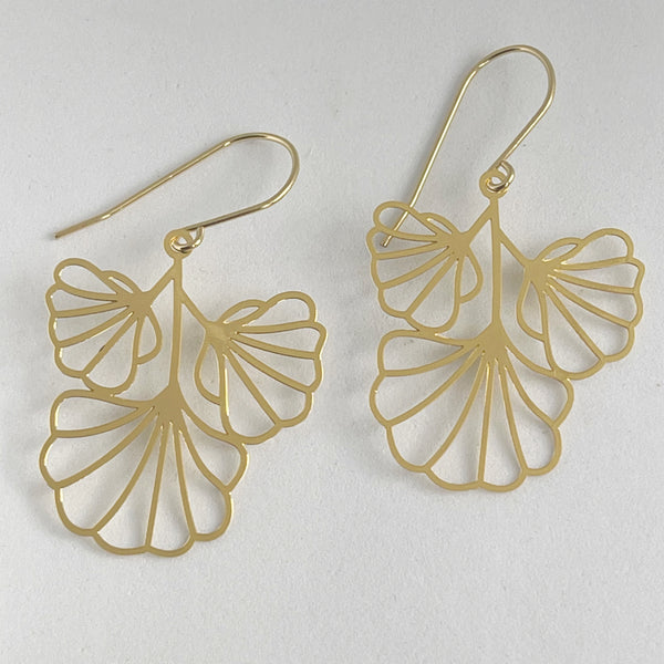 ‘Isobel’ in gold