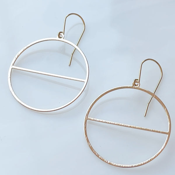 ‘Henrietta’ in gold