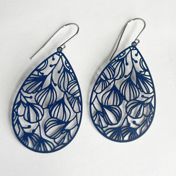 ‘Acacia’ in navy