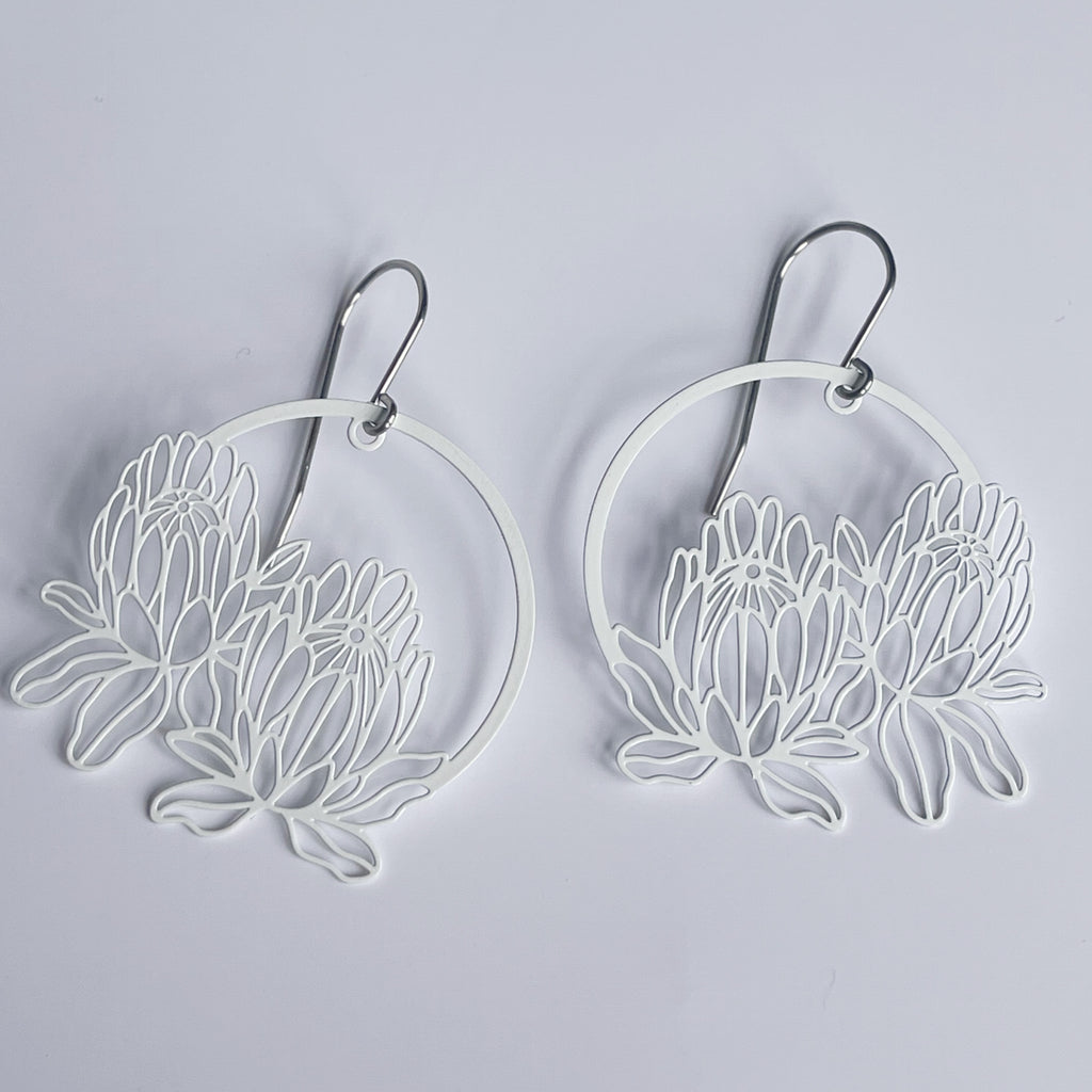 ‘Waratah’ in white