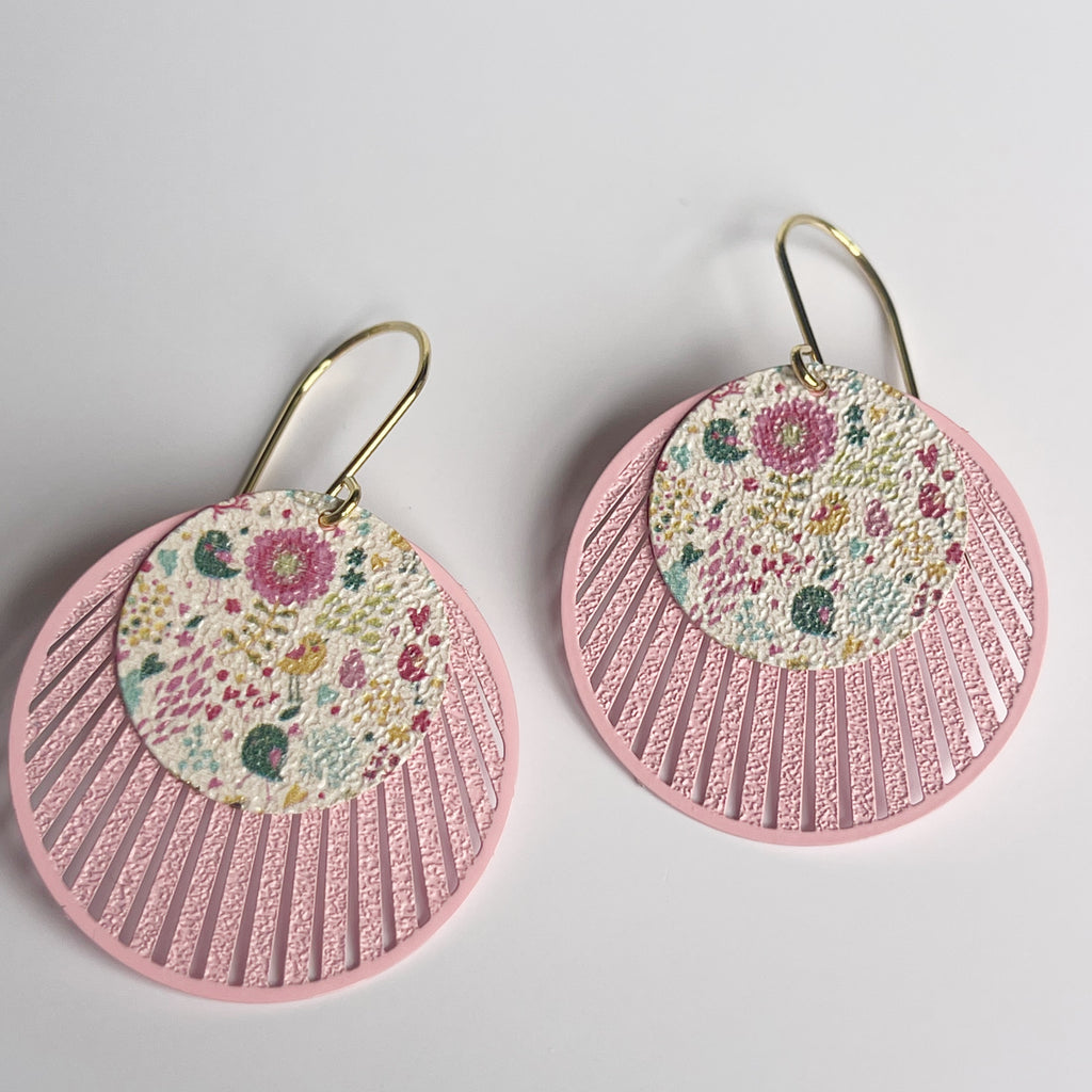 ‘Vintage’ in Bouquet