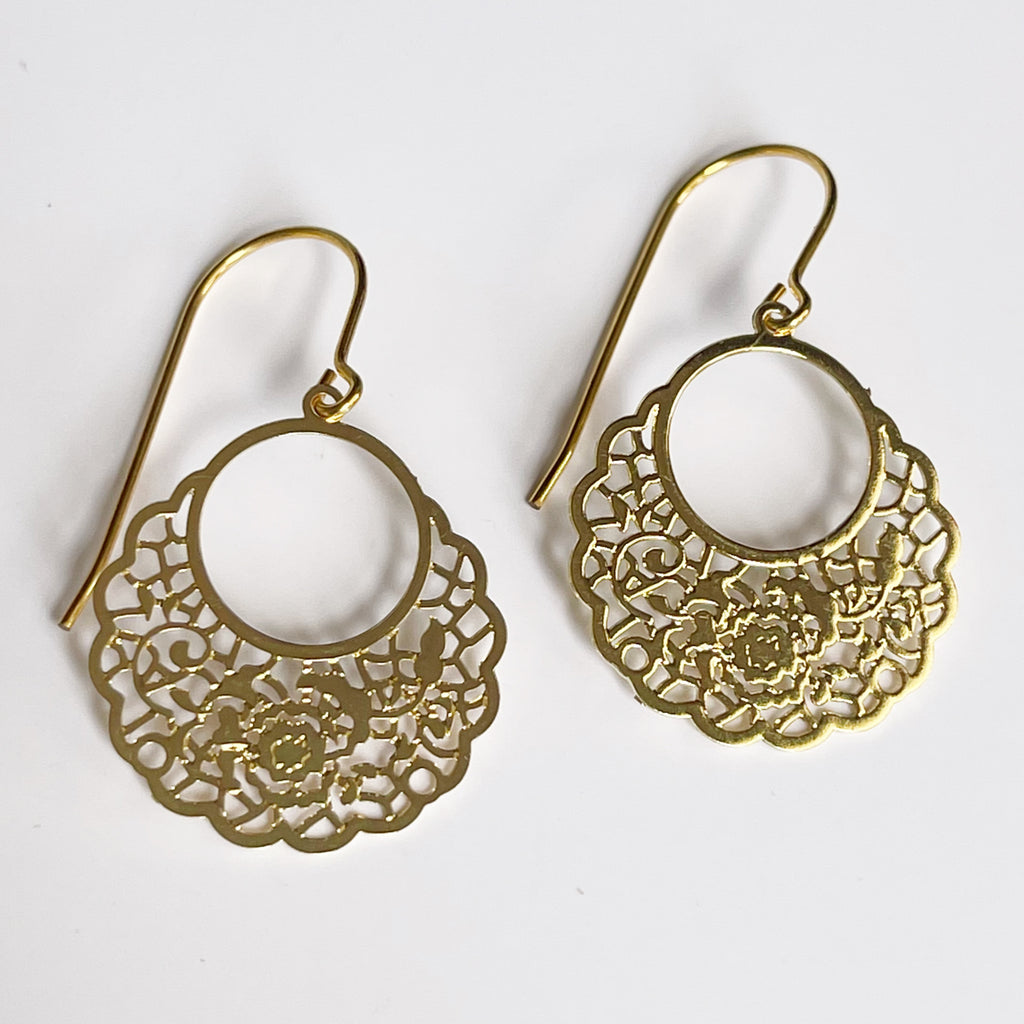 ‘Hayley’ in gold