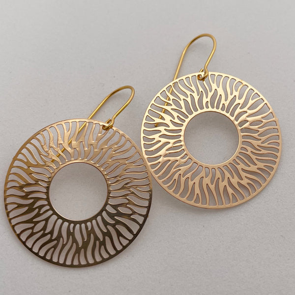 ‘Penny’ in gold