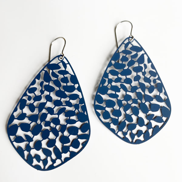 ‘Blossom’ in navy