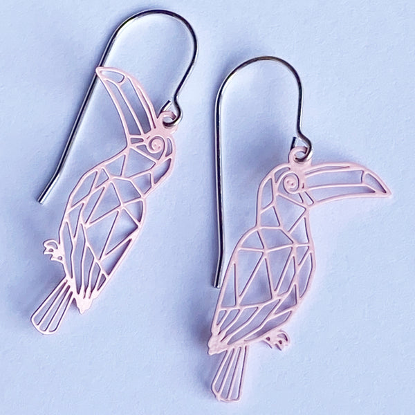 ‘Polly’ in baby pink