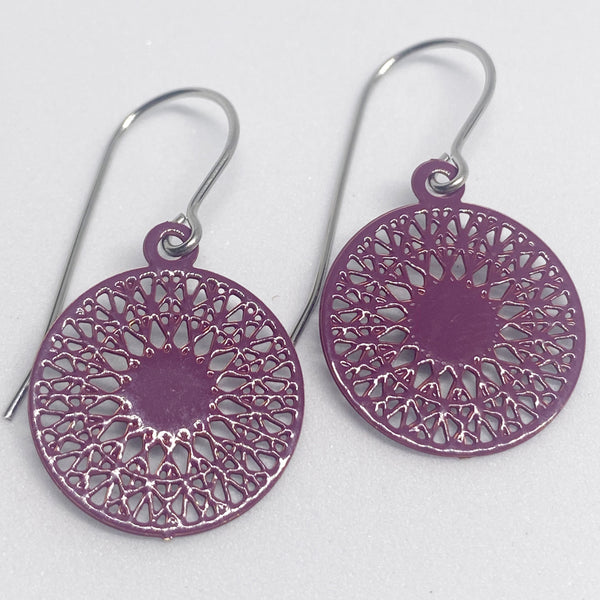 ‘Victoria’ drops in plum