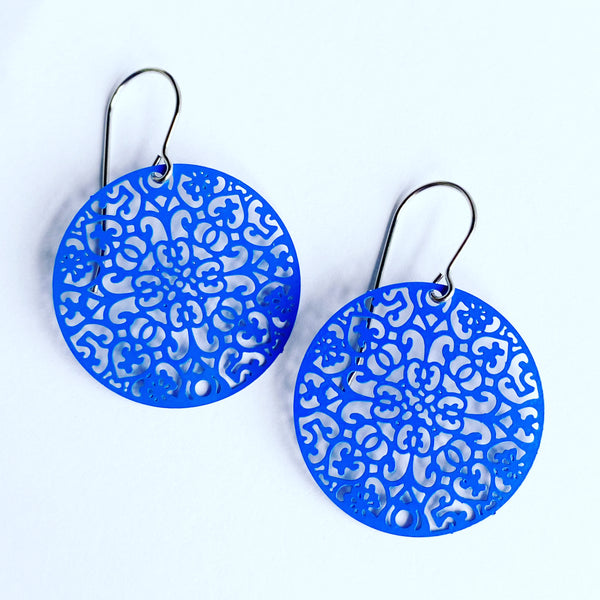 ‘Patsy’ in cobalt blue