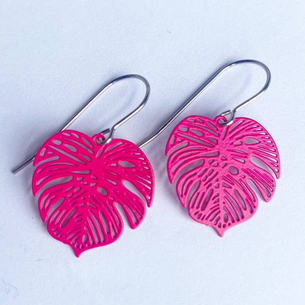 ‘Pip’ in Hot pink
