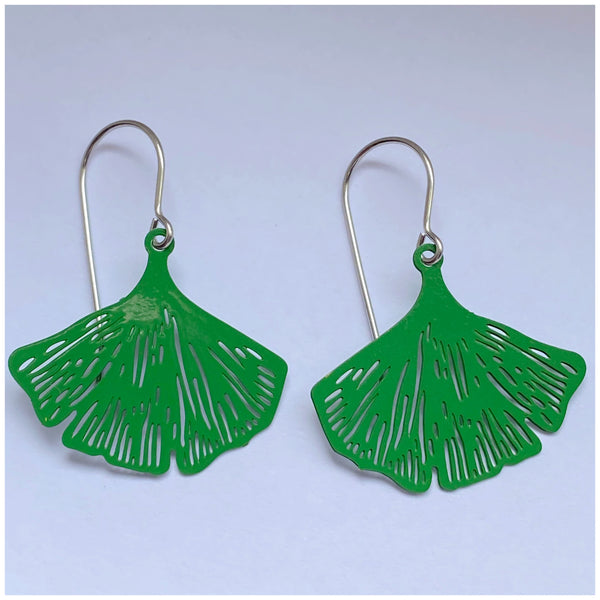 ‘Gingko’ leaves in green
