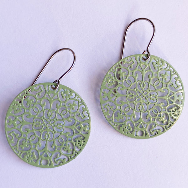 ‘Patsy’ in green