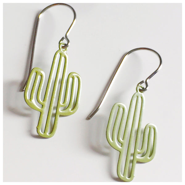 ‘Cactus’ in Olive