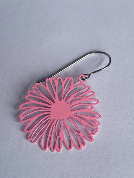 ‘Cosmos’ in Pink