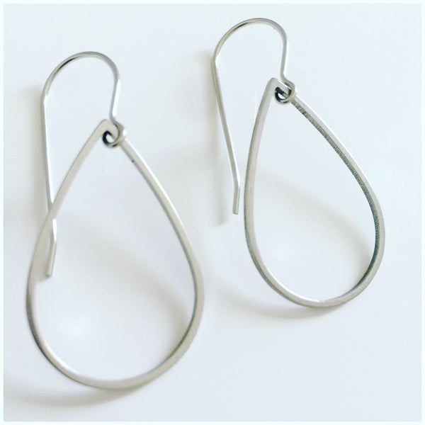 ‘Geo’ Silver tear drops