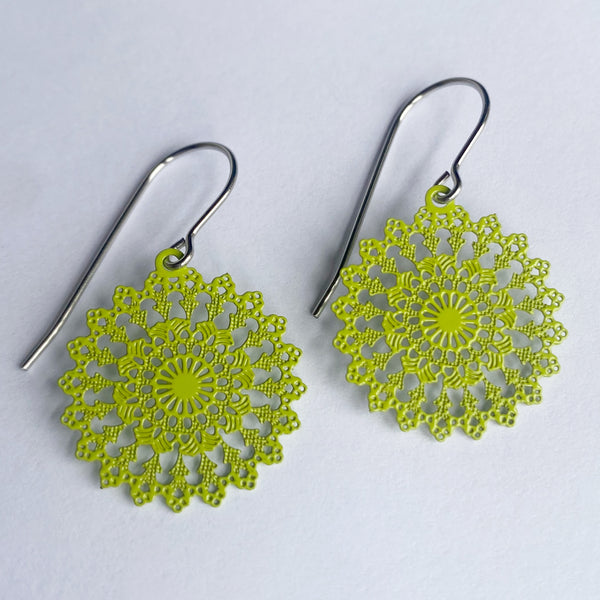 ‘Scarlett’ in lime
