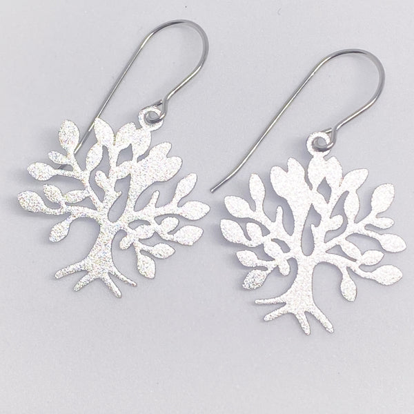 ‘Trees’ in matte silver